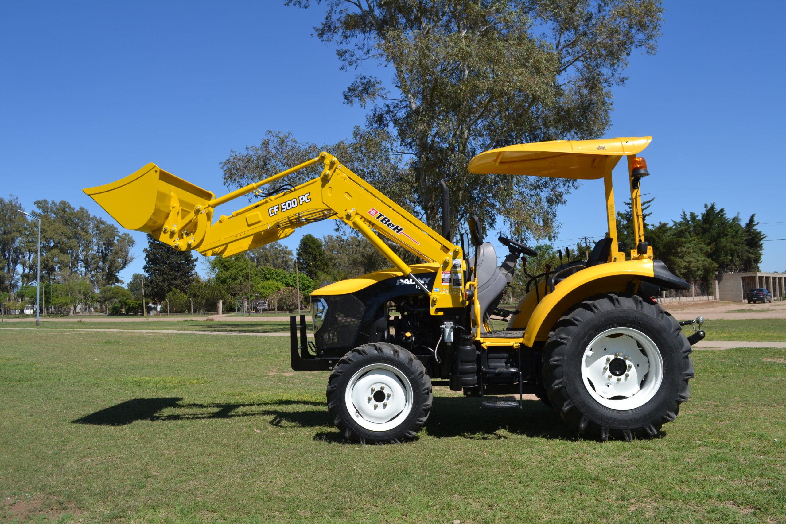 Cargadora Frontal CF 500 PC - Imagen 6